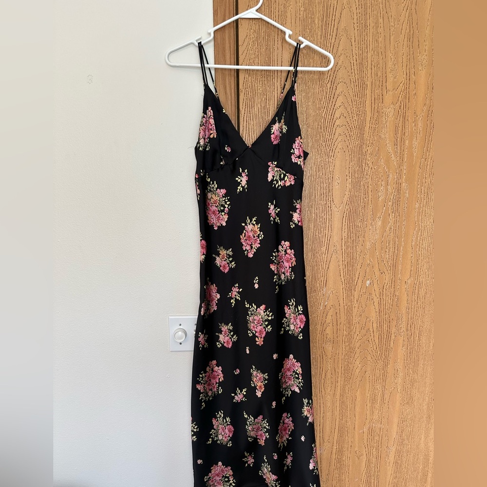 Medium Zara floral midi dress